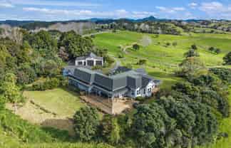 78 Houto Road, Titoki