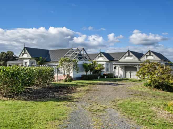 78 Houto Road, Titoki