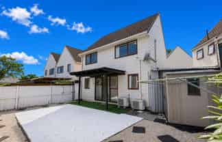 11/19A Gray Avenue, Mangere East