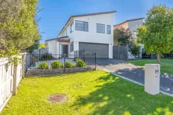 67 Kelvin Hart Drive, East Tamaki