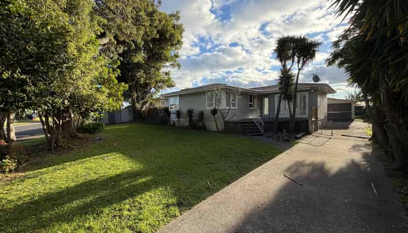 11 Eastburn Street, Papakura