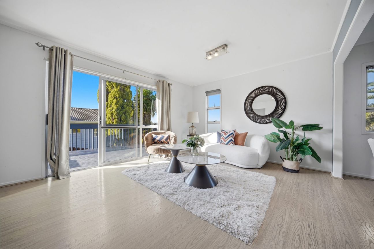 Totara Vale, 4 bedrooms - Ansicht 2