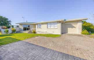 14 McLean Terrace, Waipukurau