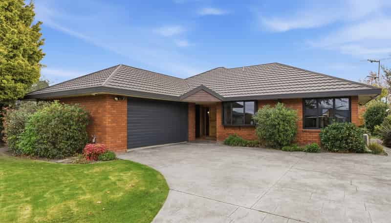 12 Hatfield Place, Avonhead