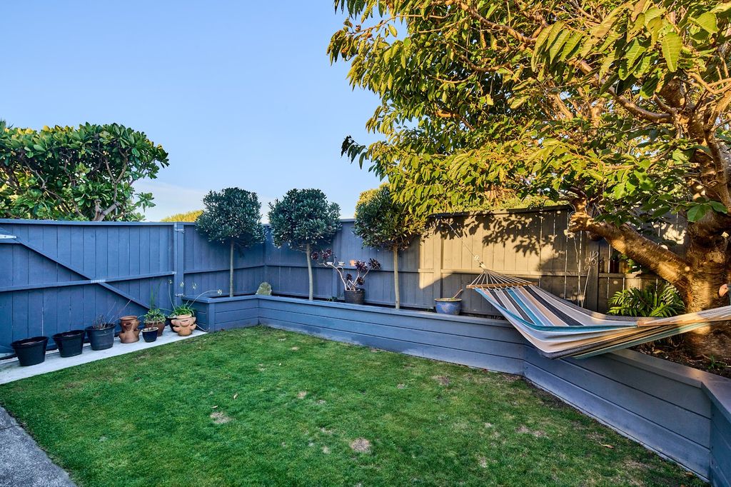 BEO $649,000 - Hard to beat location 1