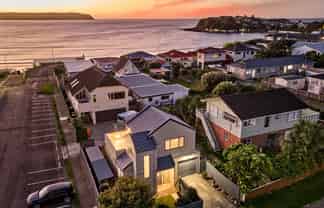 2 Toms Road, Porirua