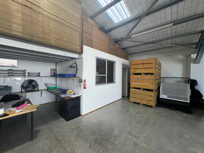 Modern Onekawa Warehouse