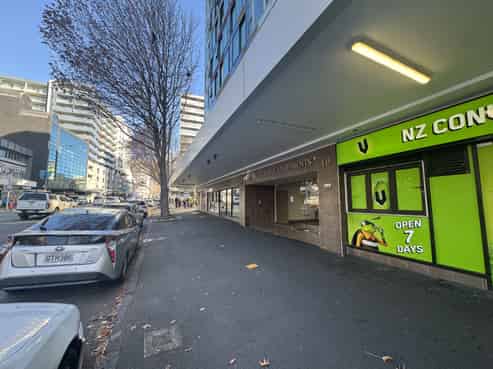 Prime CBD retail space for lease