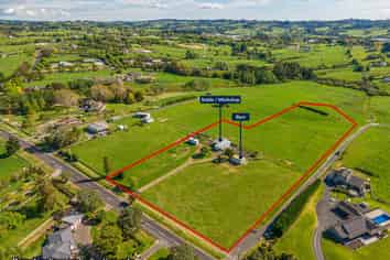252 Clifton Road, Whitford