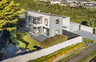 7 Pikitanga Close, Tawa