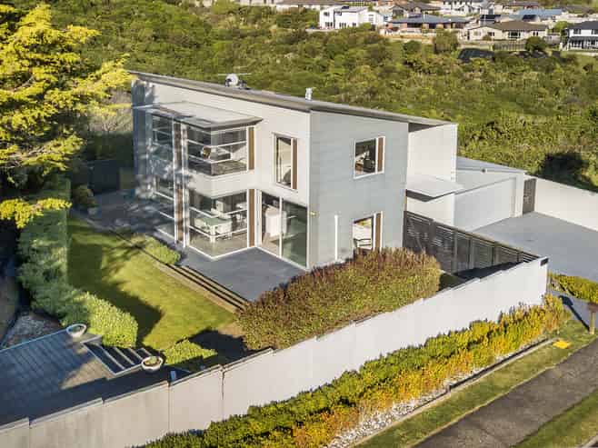 7 Pikitanga Close, Tawa