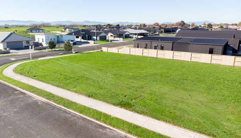 25 McWatters Drive, Ngatea