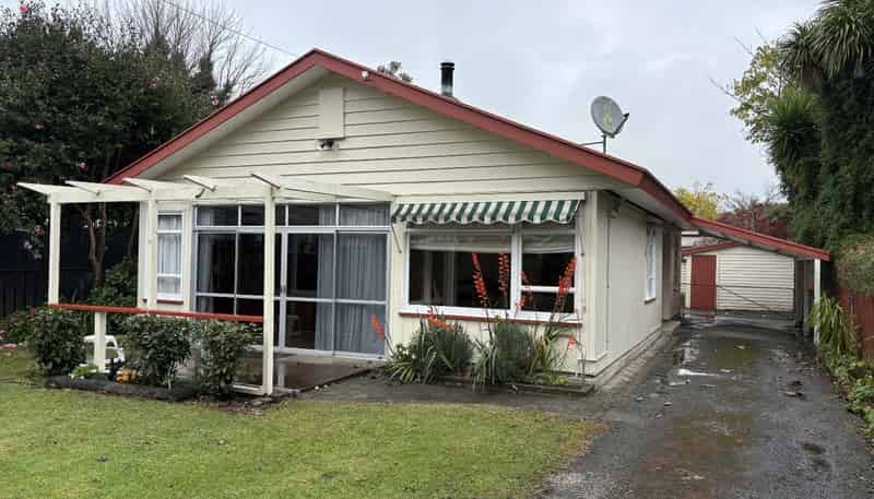 27 Score Road, Inner Kaiti