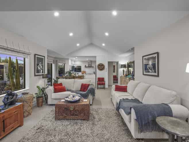71A Redwood Street, Redwoodtown