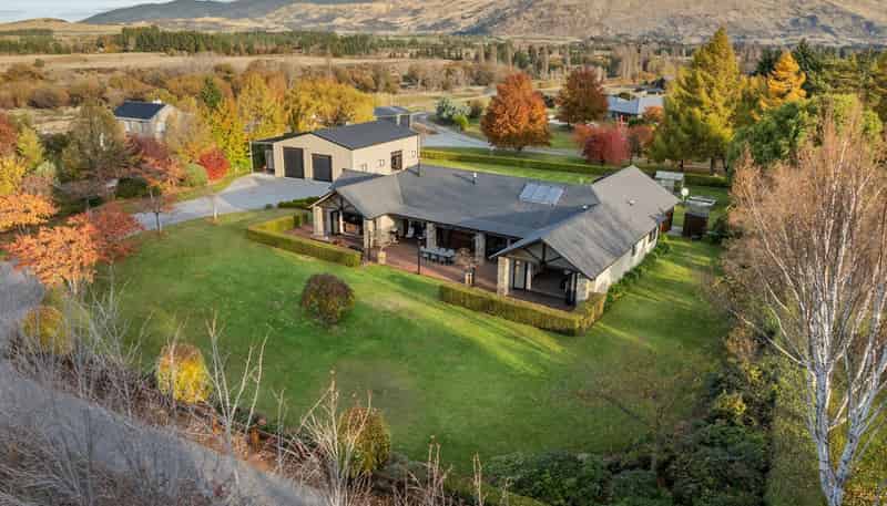 6 Sandys Lane, Wanaka