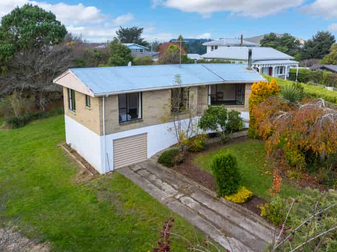 28 Dame Street, Waikouaiti
