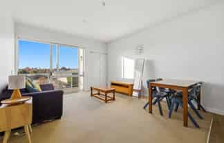 14/468 Cashel Street, Linwood