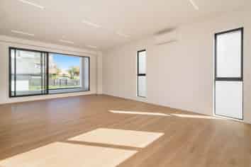 B/79 Archers Road, Hillcrest