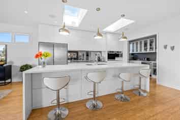 4 Waterton Point, Huntingdon