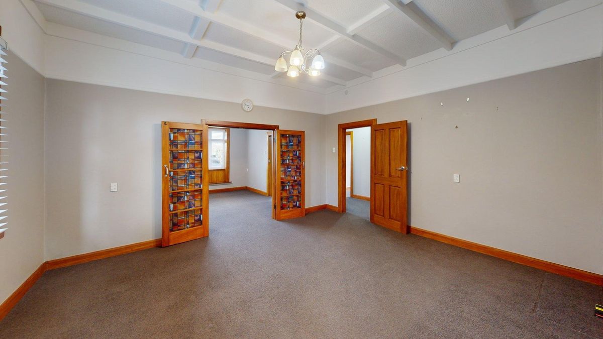 West End - 4 bedrooms - Widok 6