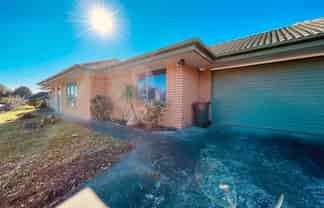 49 Michael Jones Drive, Flat Bush