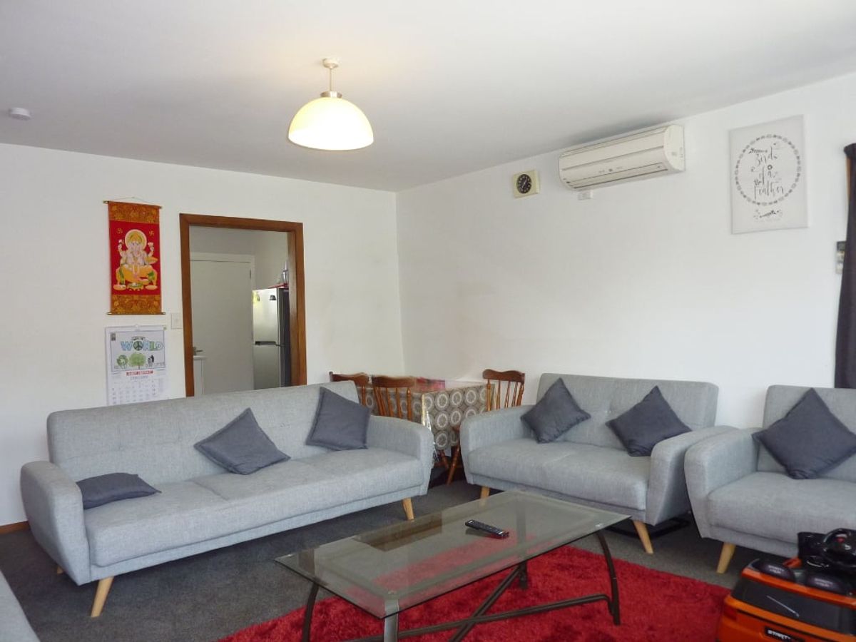 Sunny Two Bedroom Unit - Ansicht 4