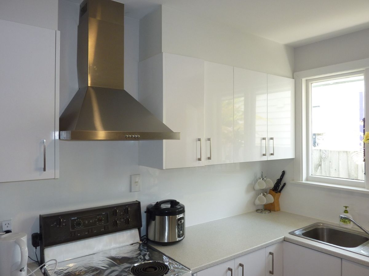 Sunny Two Bedroom Unit - Ansicht 3