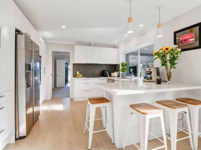 19 Esther Place, Red Beach