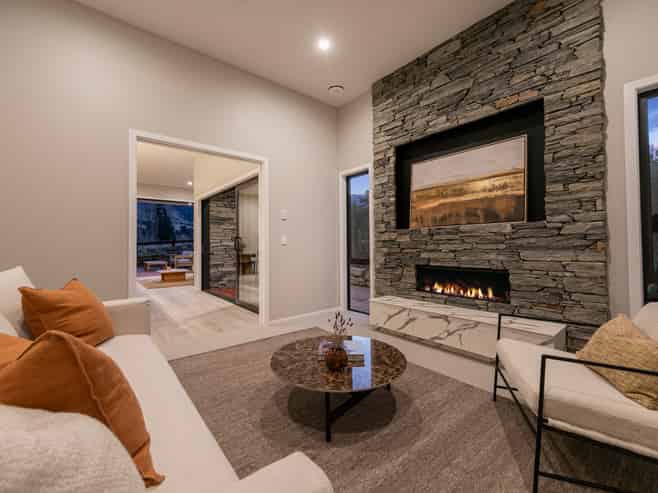 9 Kamana Rise, Wanaka
