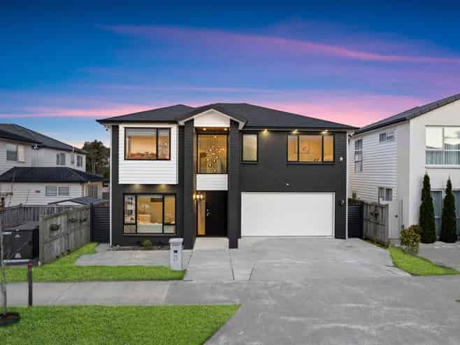 25 Koropa Road, Flat Bush