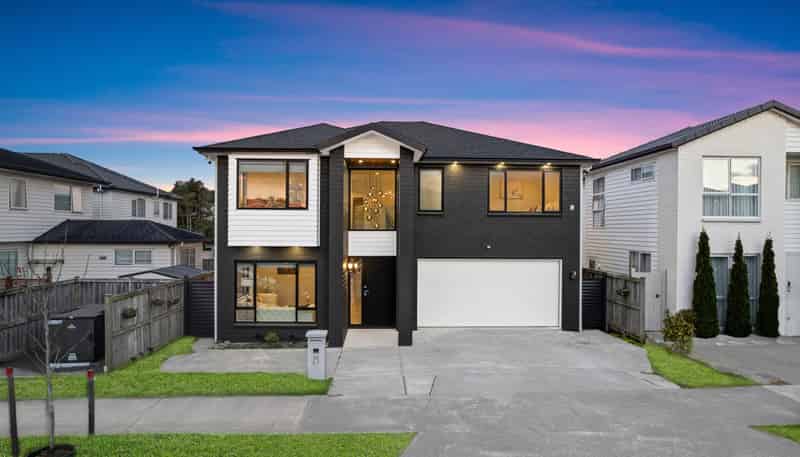 25 Koropa Road, Flat Bush