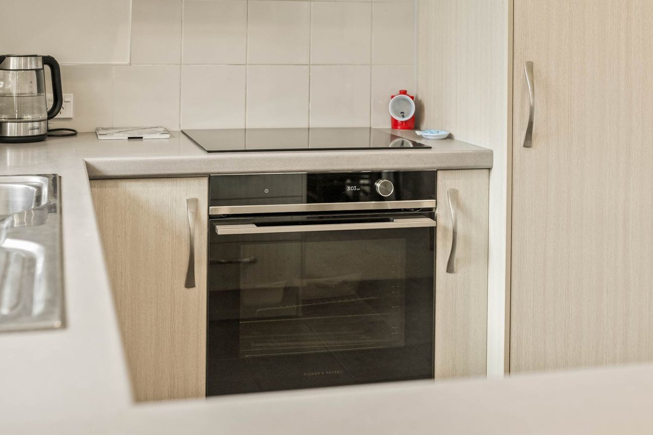 Easy-Care Living Just Moments From Town - Widok 5