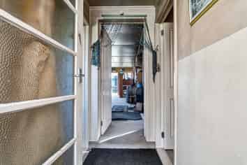 82 Railway Street, Eltham