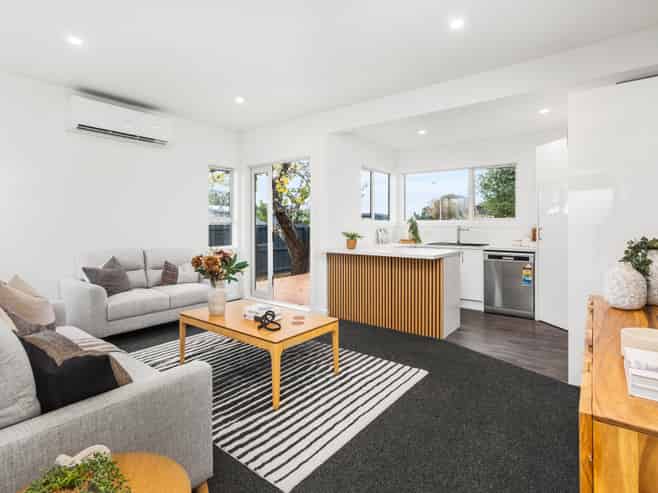 153 MacKenzie Avenue, Woolston