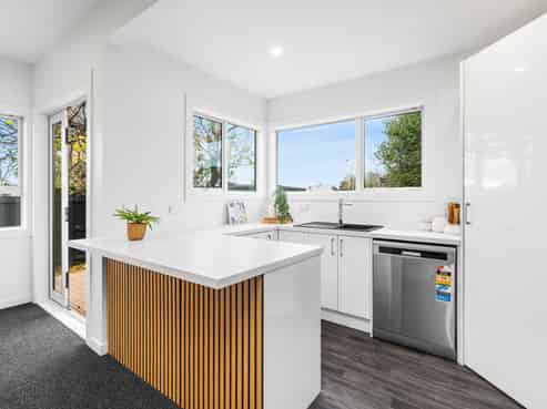 153 MacKenzie Avenue, Woolston