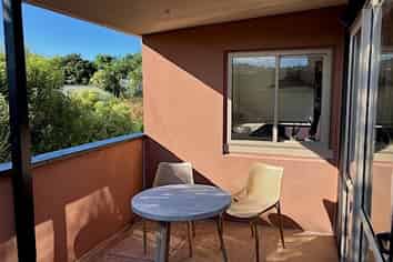 24A Carnmore Place, Torbay