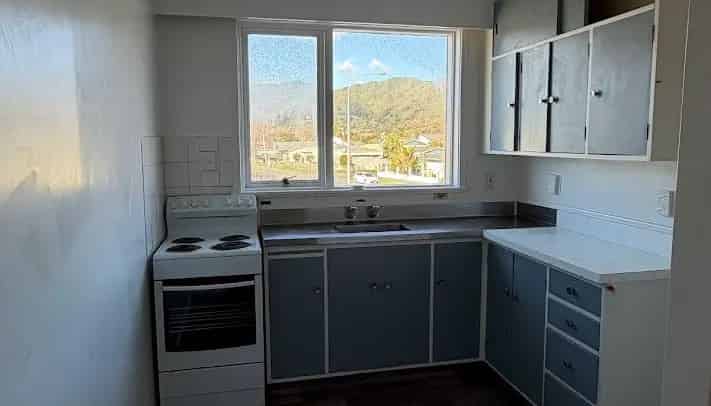 8/15 Park Avenue, Epuni