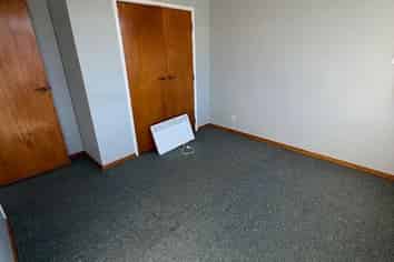 8/15 Park Avenue, Epuni