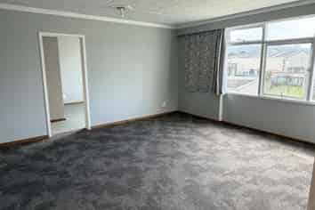 8/15 Park Avenue, Epuni