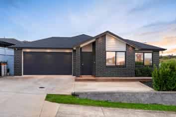 22 Kauri Gum Rise, Swanson