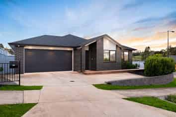 22 Kauri Gum Rise, Swanson