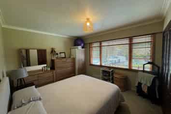 Manawatu / Whanganui - Address withheld