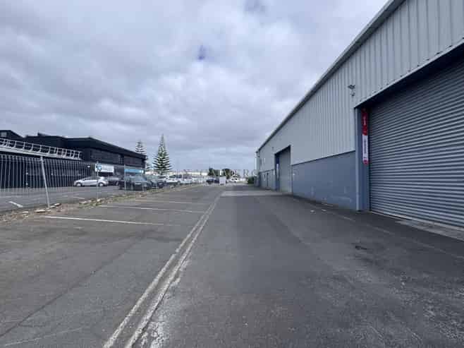 1,460sqm Industrial | Best Value in South Auckland