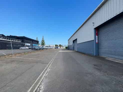 1,460sqm Industrial | Best Value in South Auckland