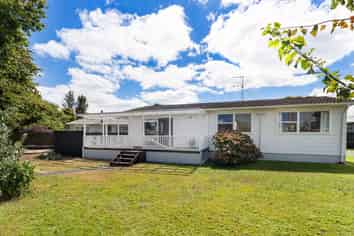 15 Takanini School Road, Takanini