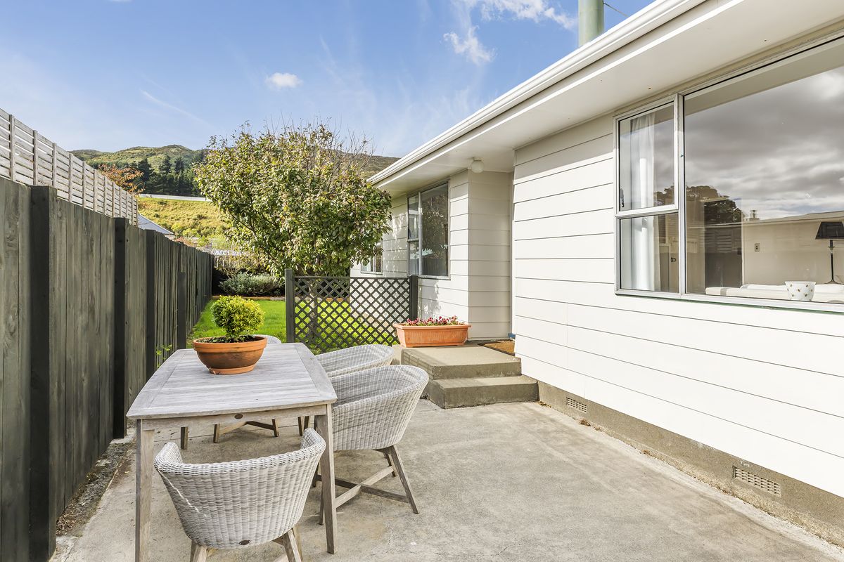 Sunny, Secure & So Convenient in Tawa - Widok 5