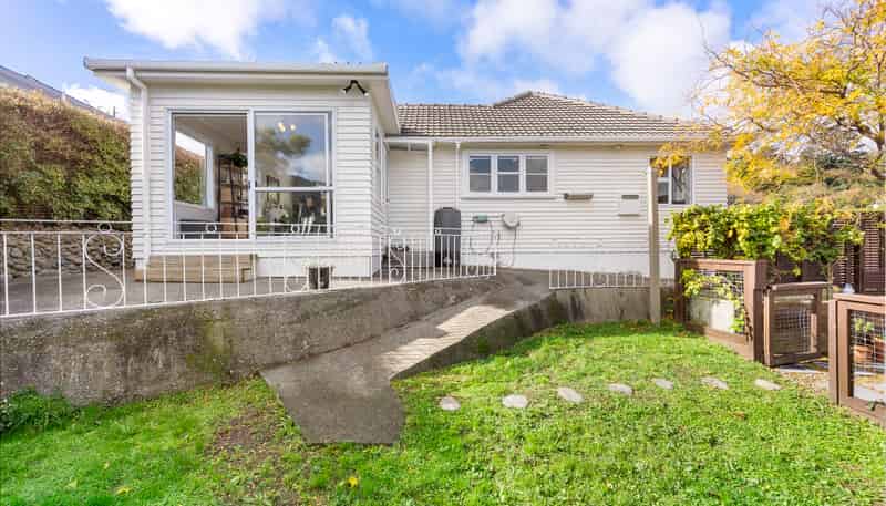 21 Cecil Road, Tawa