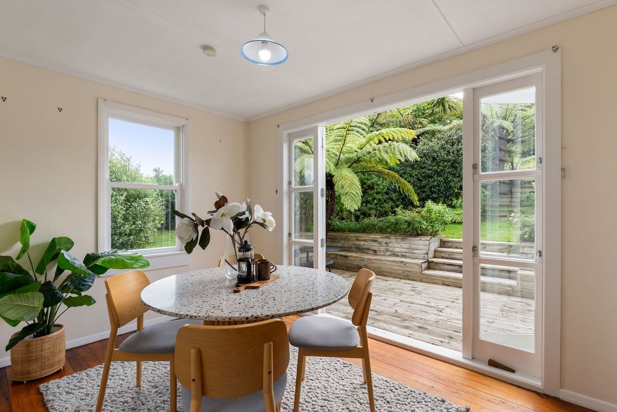 4- BEDROOM PRIVATE SANCTUARY IN KARORI - Ansicht 4