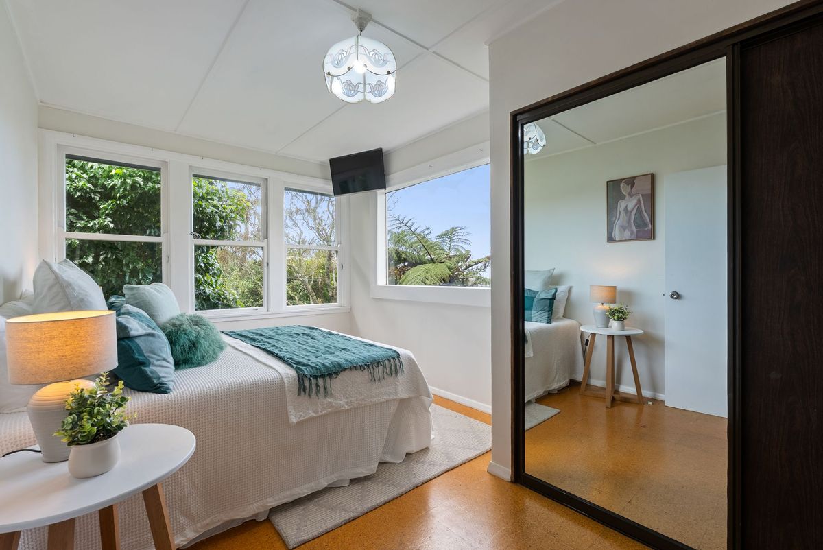 4- BEDROOM PRIVATE SANCTUARY IN KARORI - Mehr