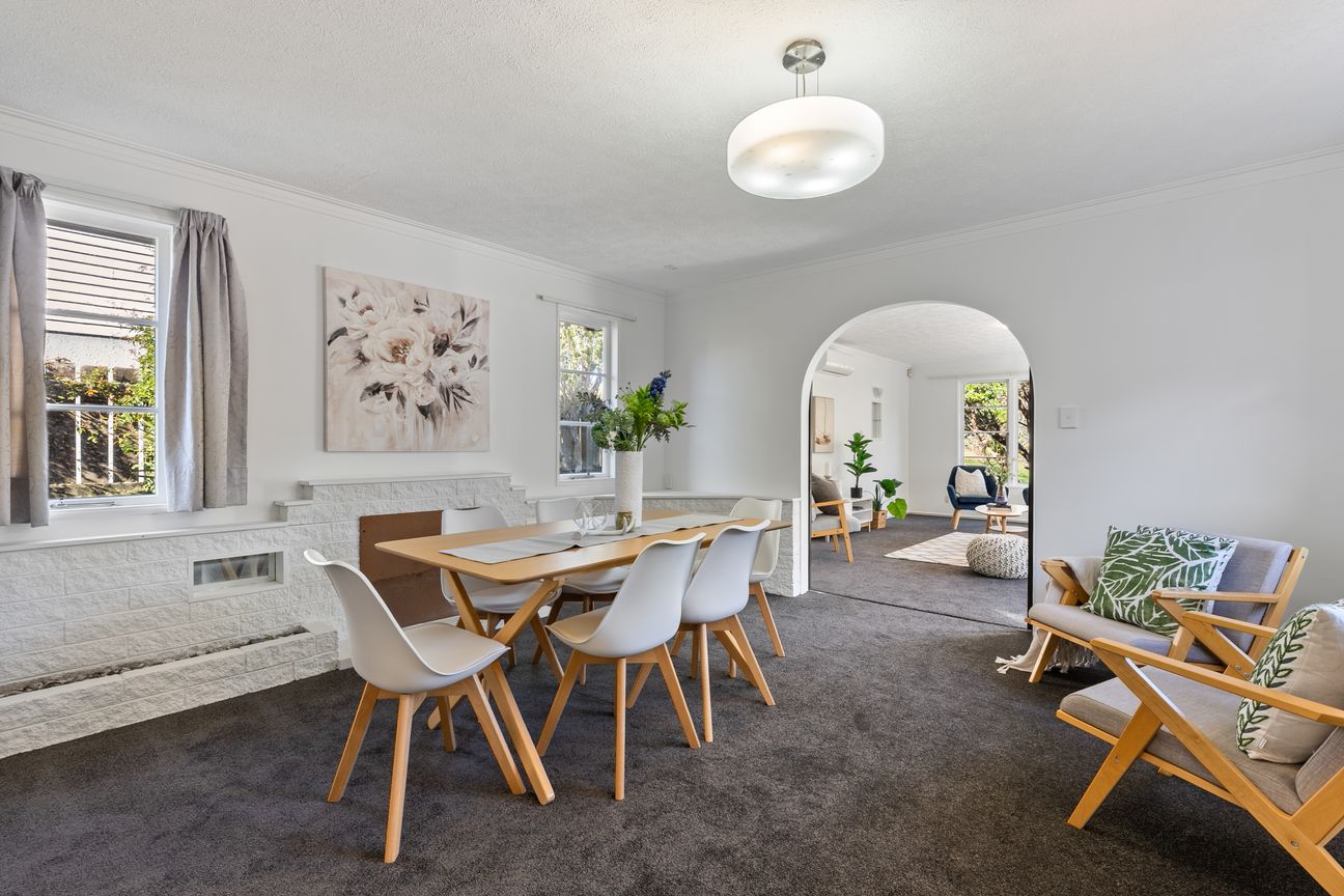 PRIVATE, PEACEFUL, & PACKED WITH FAMILY APPEAL - Aanzicht 6